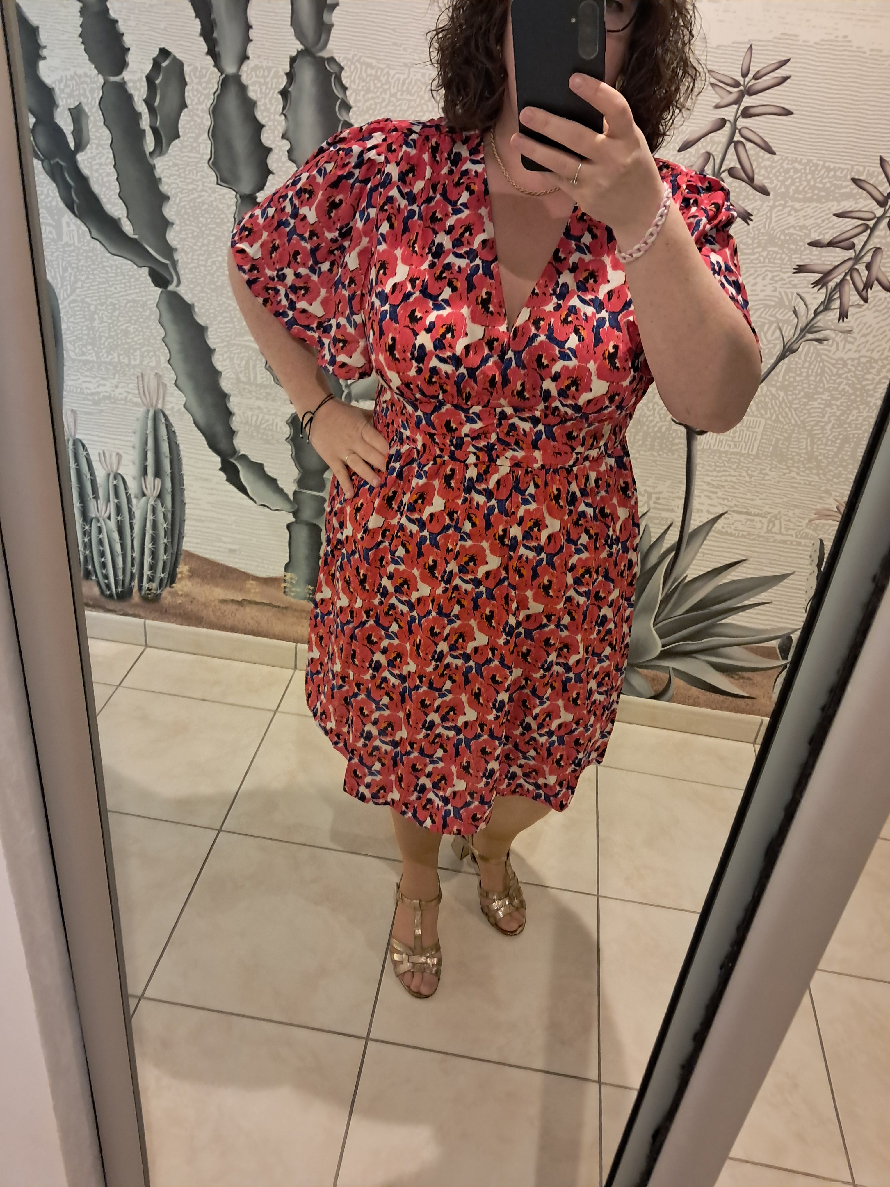 Robe fluide imprimé floral grande taille – Coralie
